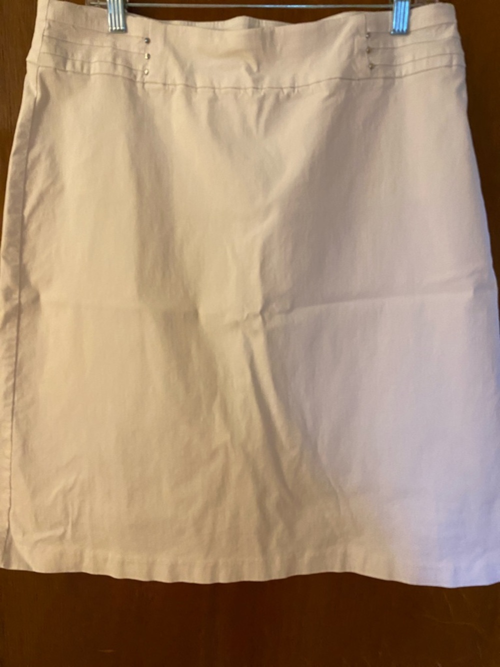 3/$15. JM Collection white A-Line Skirt